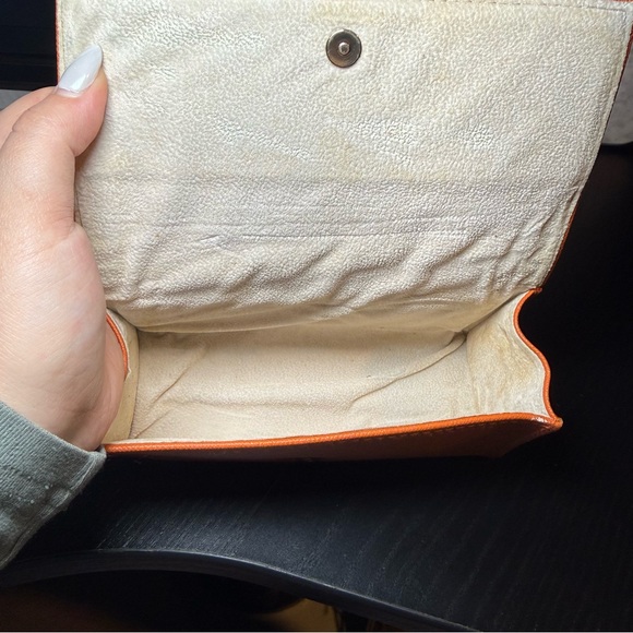 Tory Burch Sunglasses - TY6049 - Gold/ Tokyo Tortoise with Orange Case - Picture 10 of 11